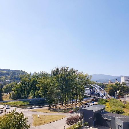 Apartman Terminal, Self Check-In 24 H, Free Parking Банська Бистриця Екстер'єр фото